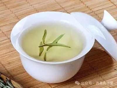 品茗论茶道 谈谈六类茶叶的不同功效